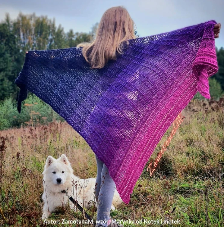 KOKONEK Merino 717 Dreamer - Piwonia/ciemny cyklamen/purpura/granat/czerń