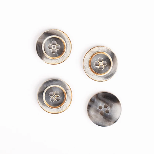 Guzik Drops opalany plastikowy / 18 mm / 623