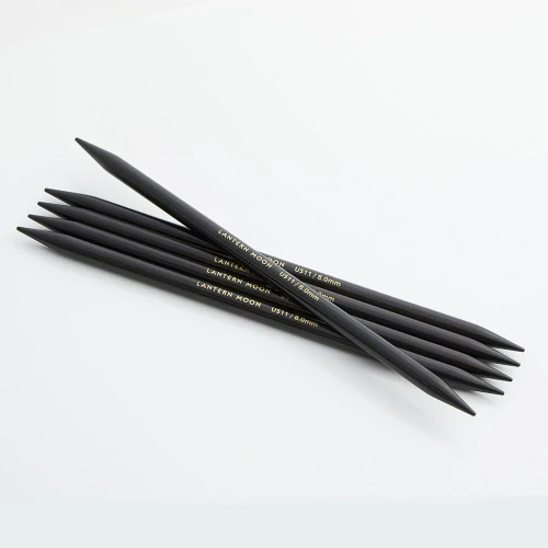double-pointed-needles-1_caa6bca6-c5b5-4667-b2de-7591cf6e47d7.webp
