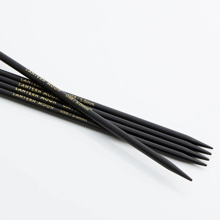 double-pointed-needles-3_38dc4574-d406-44b5-8e96-a89ec9e0e4c7.webp