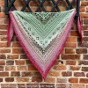 Autorka chusty: Inked Crochet; Wzór: Flower Valley od Sishomemade; Szydełko: 4 mm; Wymiary: 185x90 cm