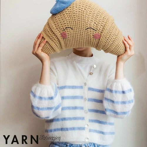 Magazyn Scheepjes Yarn / nr 17 / Patisserie / w języku angielskim