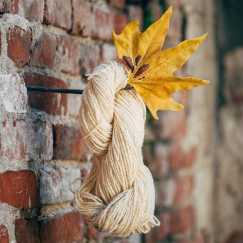 włóczka / baza do farbowania / 170m / naturalny / wełna 2ply