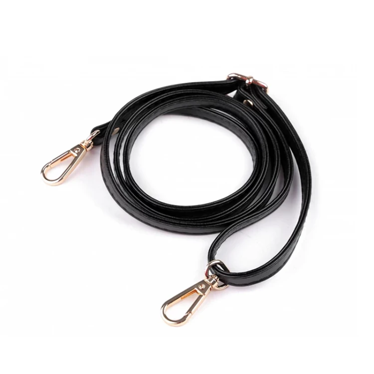 Uchwyt / rączka do torby z eko skóry z karabińczykiem / długość regulowana 68-120 cm / czerń - złoto / 890711