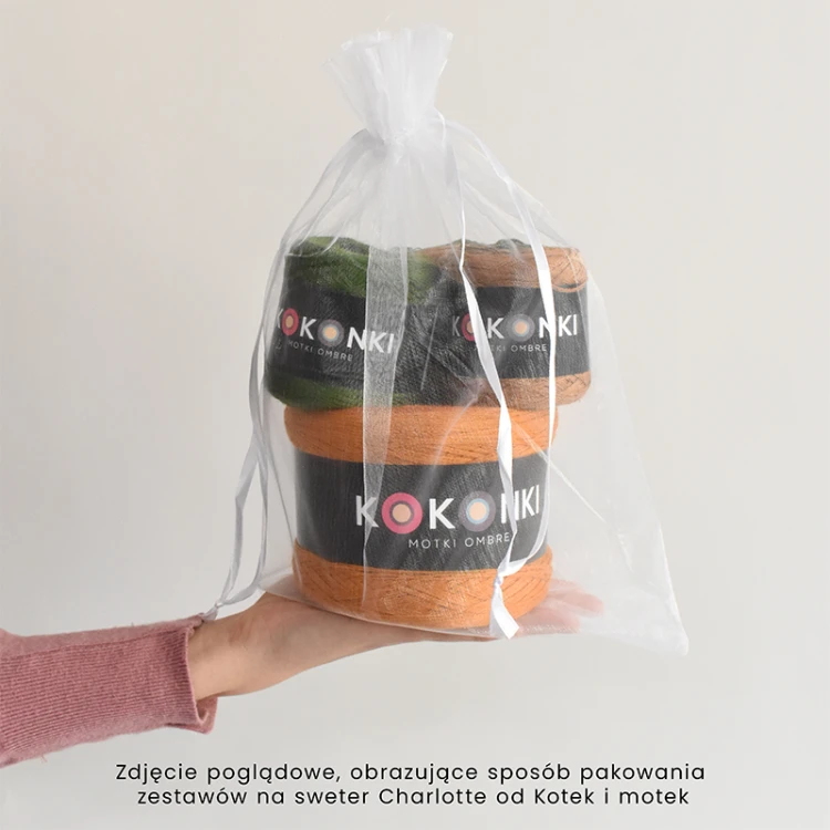 sposób pakowania zestawów na sweter charlotte.webp