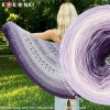 Autorka chusty AztA; Wzór “SisLove Half Circle” od SisHomemade