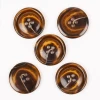 Guzik Drops imitacja rogu drewno tekowe / 25 mm / 708