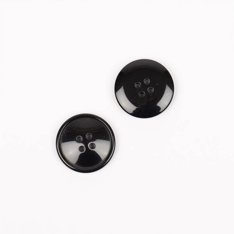 Guzik Drops imitacja rogu czerń / 20 mm / 717