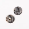 Guzik Drops imitacja drewna mocha / 23 mm / 702