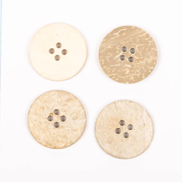 Guzik Drops bielony kokos / 25 mm / 804