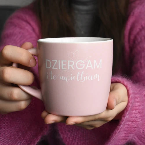 Kubek KOKONKI Accessories "Dziergam i to uwielbiam" / róż