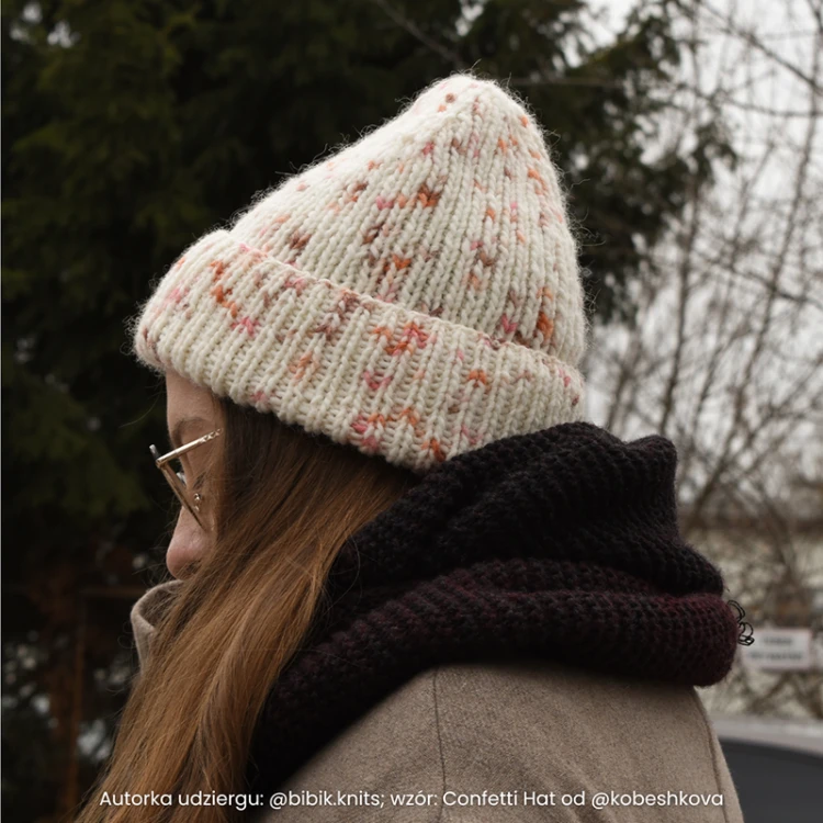 Autorka udziergu: @bibik.knits; wzór: Confetti Hat od @kobeshkova