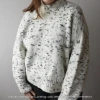 Autorka udziergu: @izi_knitting; wzór: Weekend Sweater od PetiteKnit