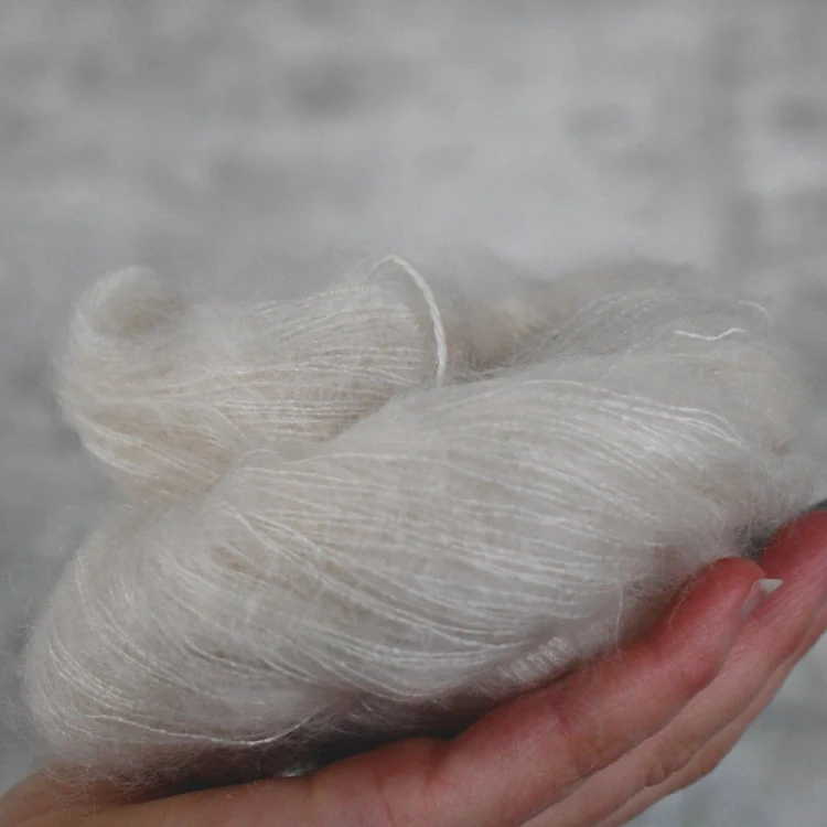 Profesjonalna baza do farbowania Kid Mohair Lace / lace / 1ply