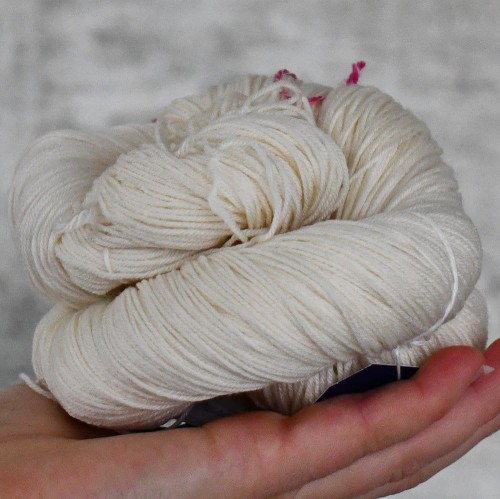 Profesjonalna baza do farbowania Quarter Round / fingering  / 4ply
