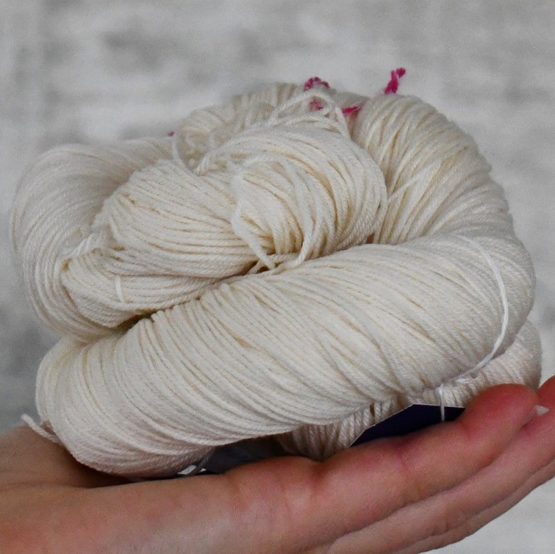 Profesjonalna baza do farbowania Quarter Round / fingering  / 4ply