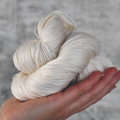 Profesjonalna baza do farbowania Natural Bamboo Silk / 4ply