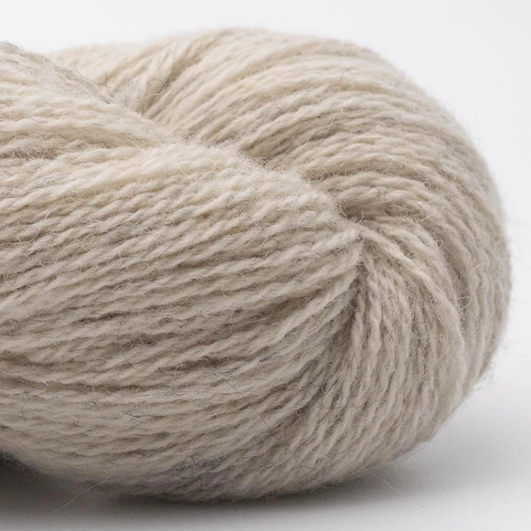 Włóczka BC Garn Bio Shetland 40 / jasny beż