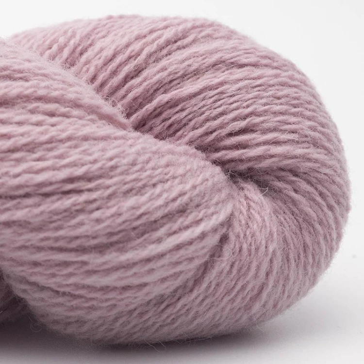 Włóczka BC Garn Bio Shetland 48 / blada lawenda