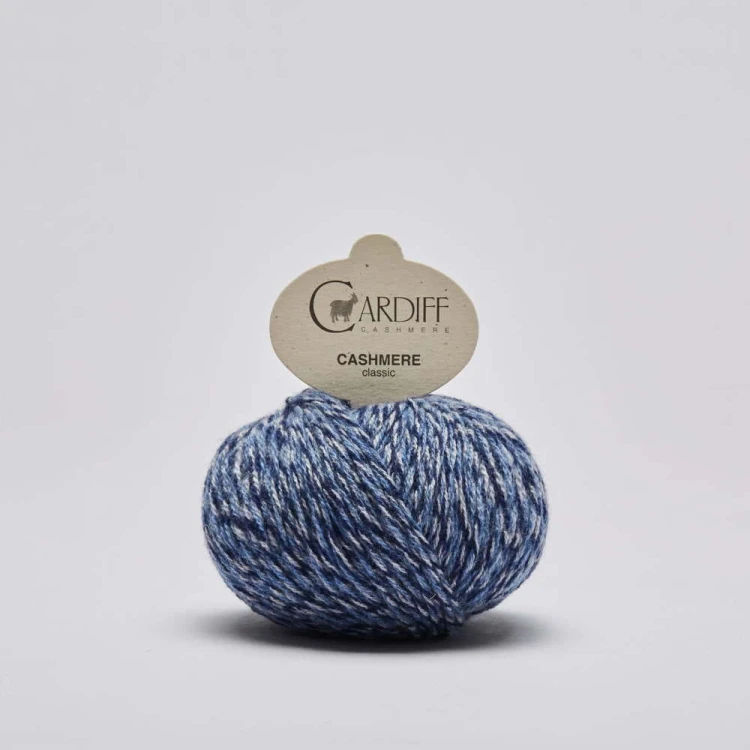 Włóczka Cardiff Cashmere Classic 313 / Lirica / odcienie niebieskiego