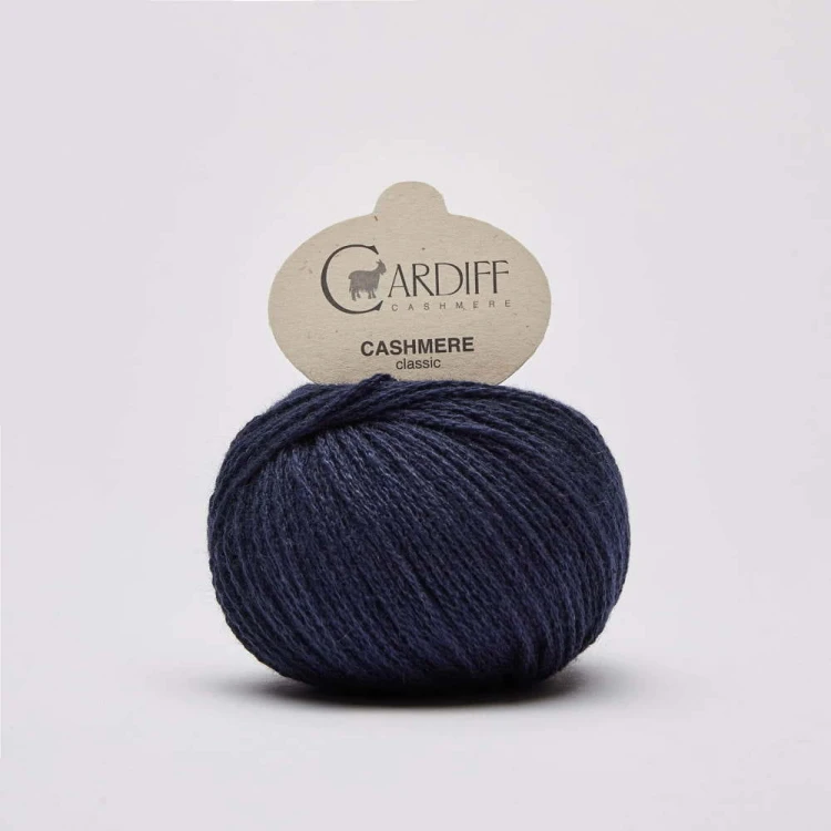 Włóczka Cardiff Cashmere Classic 647 / Cosmo  / ciemny granat