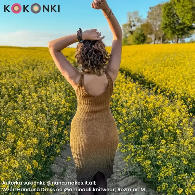 Autorka sukienki: @nana.makes.it.all; Wzór: Handasa Dress od @aminaali.knitwear; Rozmiar: M