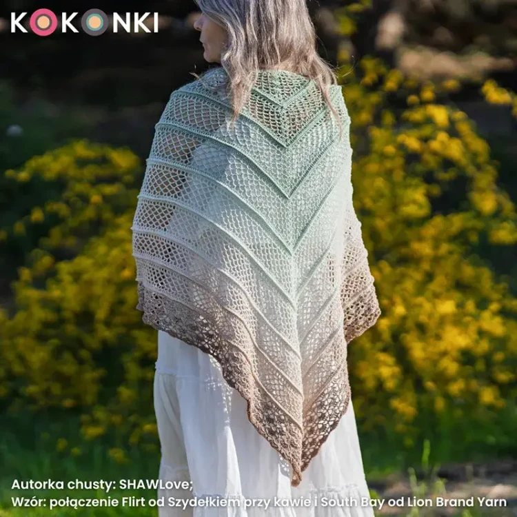 Autorka chusty: SHAWLove; Wzór: połączenie Flirt od Szydełkiem przy kawie i South Bay Lion Brand Yarn