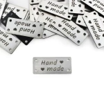 Sada etiket metalizovaných "Hand made" / stříbro / 15 x 33 mm / 5 ks.