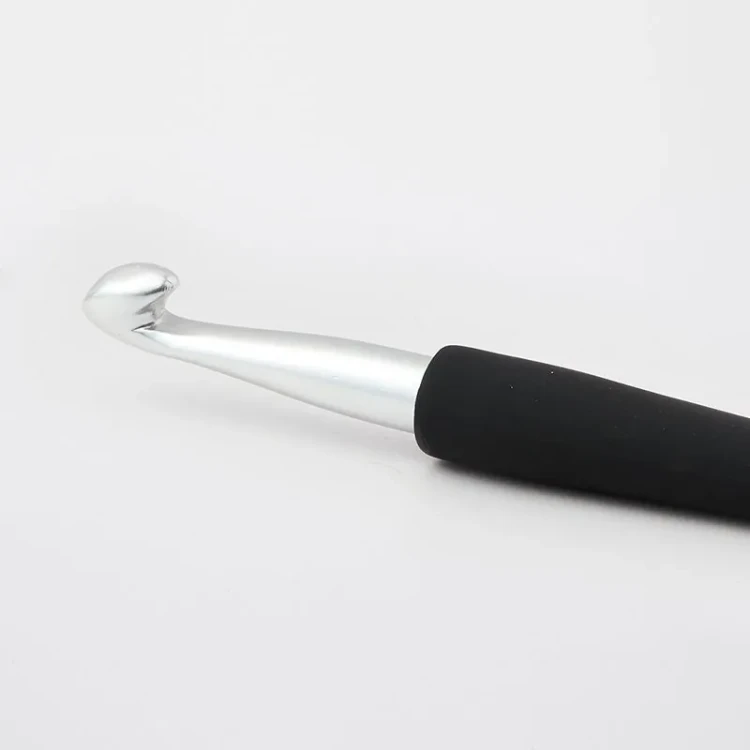 Szydełko KnitPro Soft Grip z czarną rączką