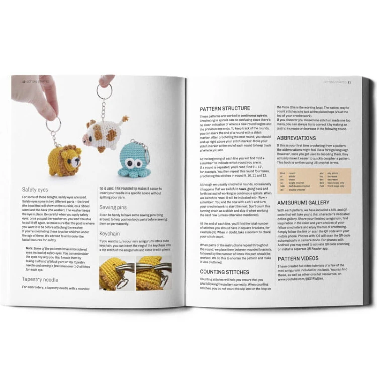 Książka Mini Amigurumi Made Easy - w języku angielskim