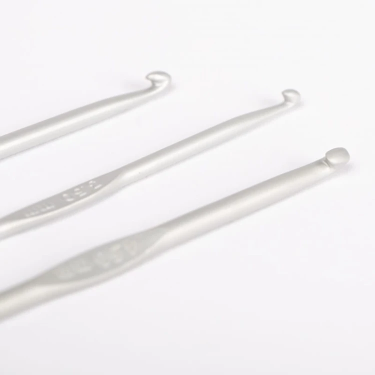 Szydełko Drops Basic 4,0 mm - aluminium