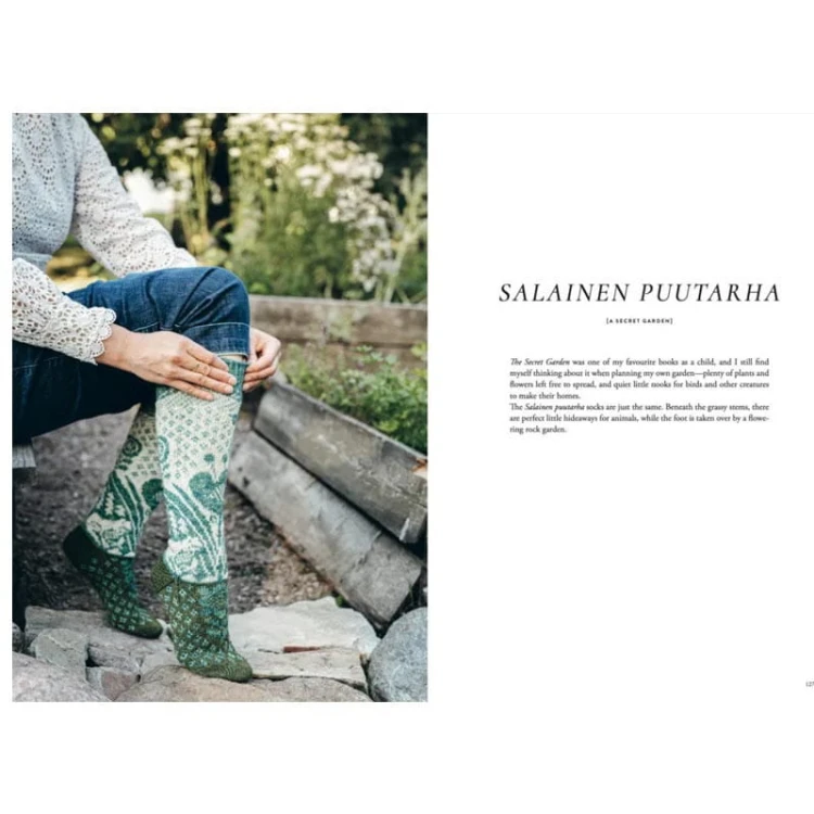 Książka Knits from our Garden / Cozy Publishing - w języku angielskim