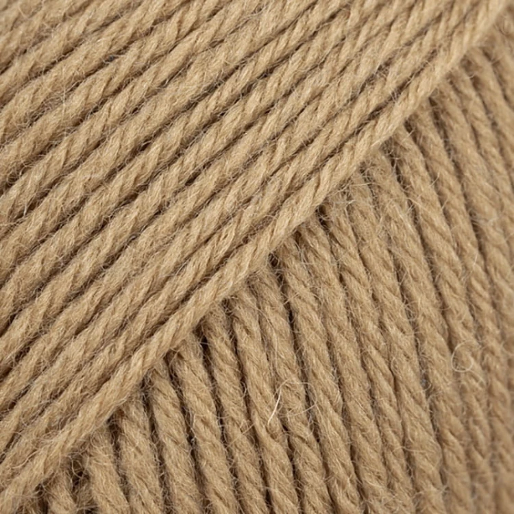 Włóczka Drops Karisma 91 / migdałowy / uni colour