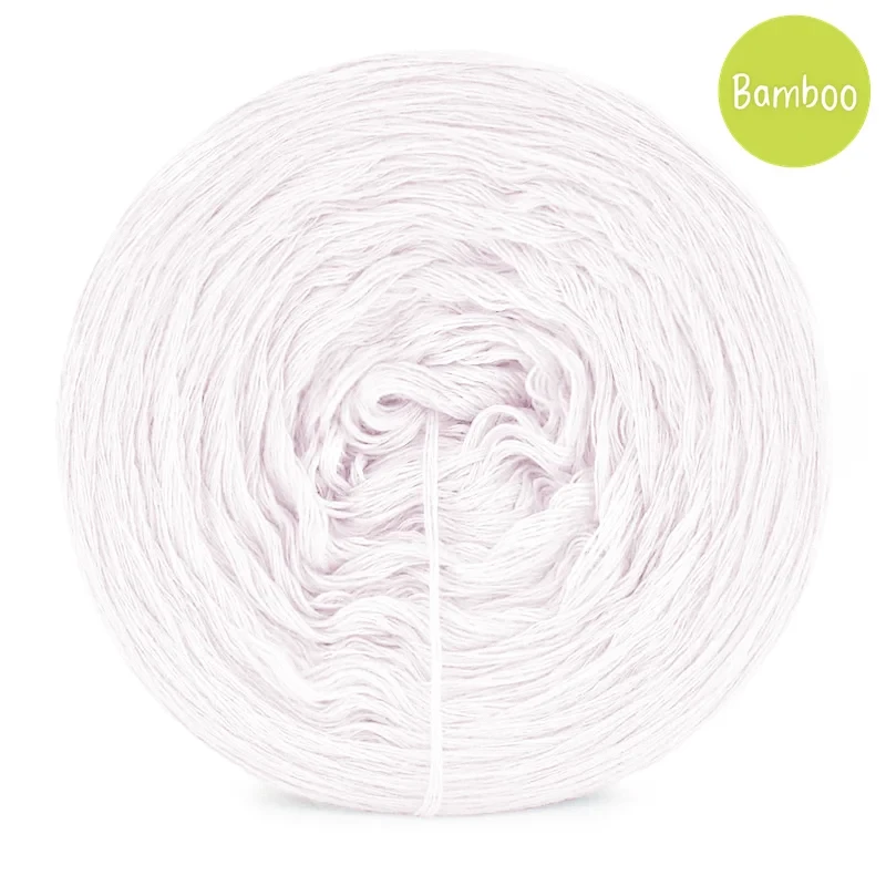 KOKONEK Bamboo - perłowy / 4 nitki / 1200 m / 240 g - GOTOWY