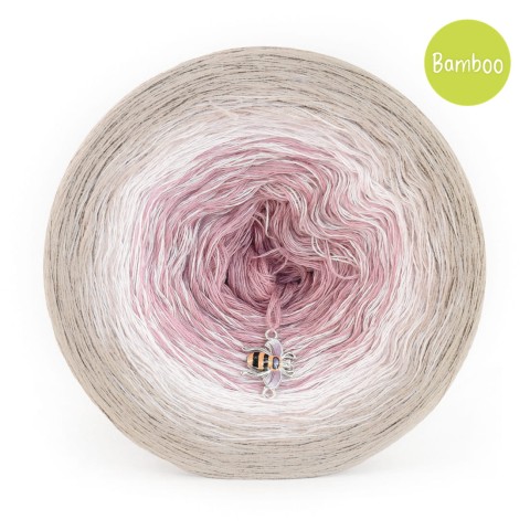 KOKONEK Bamboo BB130 Popielaty/perłowy/brudny róż / 4 nitki / 1200 m / 240 g