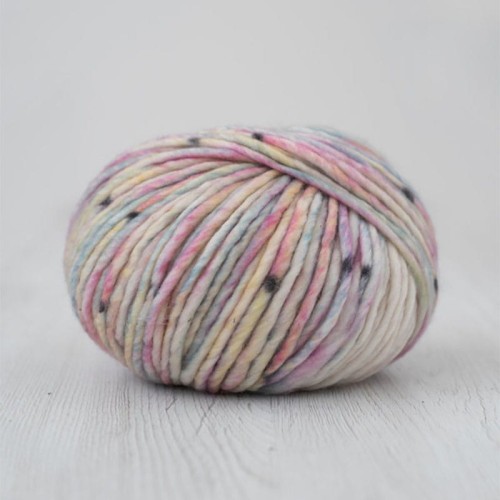 Włóczka DHG Piuma 62 / Marshmallow (mix)