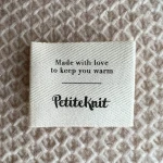 Metka tkana PetiteKnit "Made with love to keep you warm" / naturalny /  5 x 4 cm / 1 szt