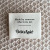 Metka tkana PetiteKnit "Made by someone who loves me" / naturalny /  5 x 4 cm / 1 szt