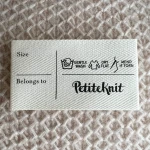 Metka tkana PetiteKnit "Care label" - instrukcja prania / naturalny /  7,5 x 4 cm / 1 szt
