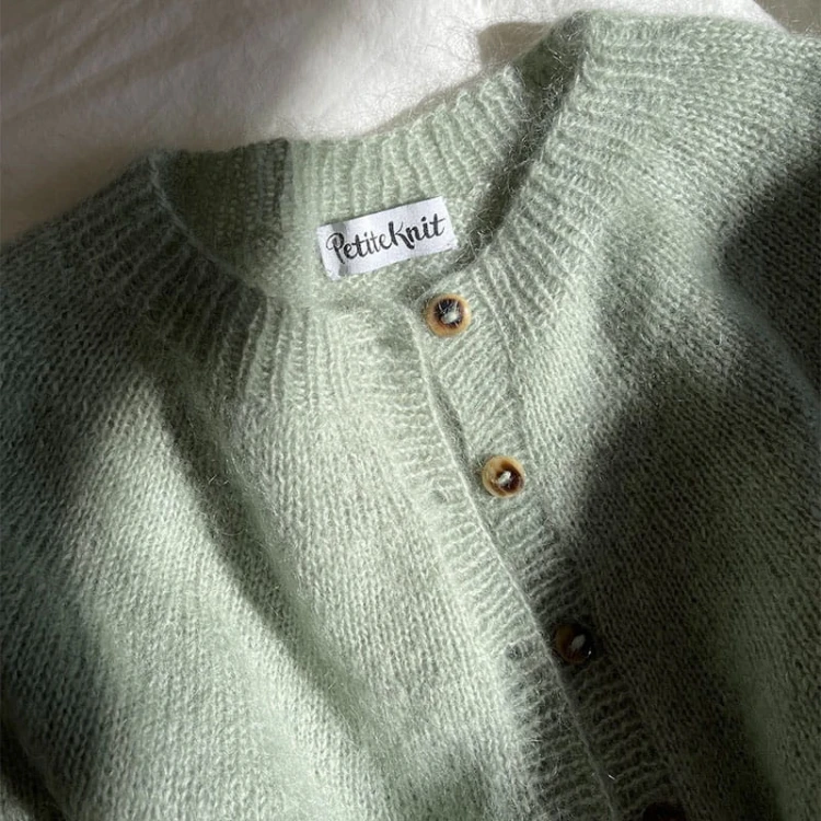 Wzór PetiteKnit / Novice Cardigan - Mohair - w języku angielskim