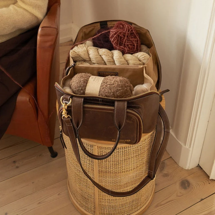 Organizer / torba / RE:DESIGNED / Project 39 / skóra / woodsmoke