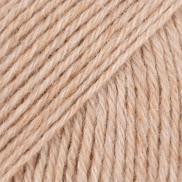 Włóczka skarpetkowa Drops Fabel 123 / orzech ziemny / uni colour