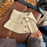 Wzór PetiteKnit / November Neck - w języku angielskim + tłumaczenie PL