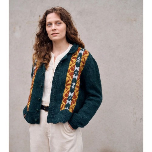 Książka Kindred Knits / Laine Publishing - w języku angielskim