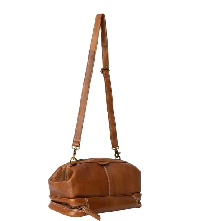 Organizer / RE:DESIGNED / Project 45 / skóra / walnut