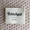 Metka tkana PetiteKnit "Est. 2016" / naturalny /  5 x 4 cm / 1 szt