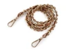 Uchwyt do torby z łańcuszkiem i karabińczykami / 112 cm / koniak - złoto / 930433
