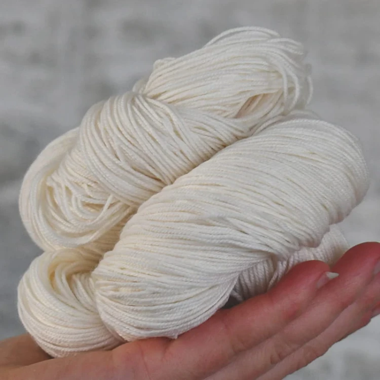 Włóczka / baza do farbowania Krypton Sock skarpetkowa / 425m / naturalny / merino nylon 4ply