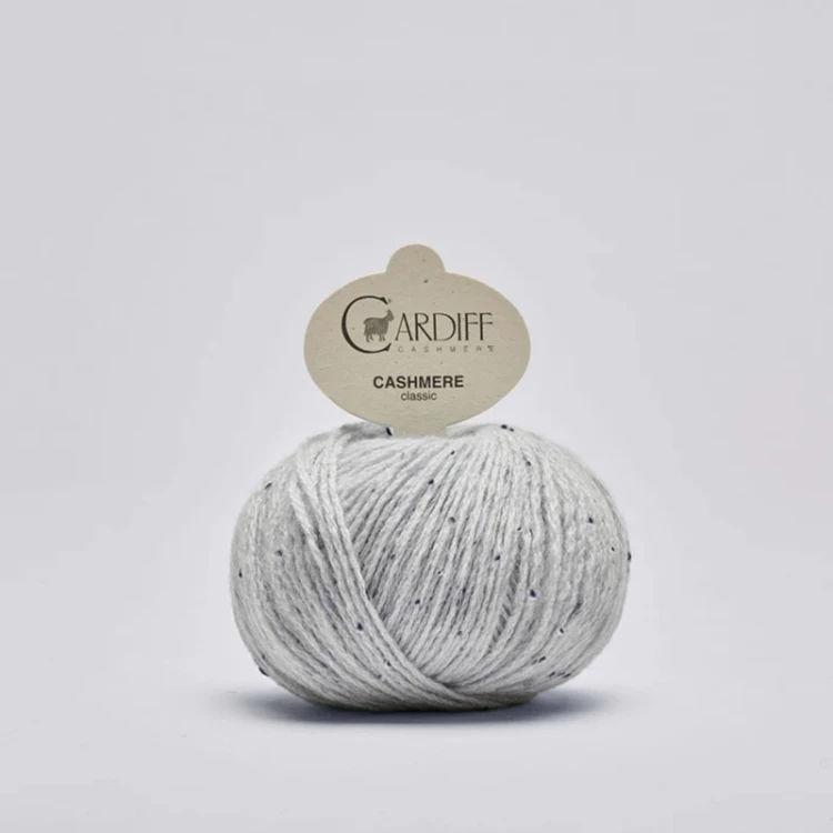 Włóczka Cardiff Cashmere Classic 319 / zoom / sól i pieprz tweed