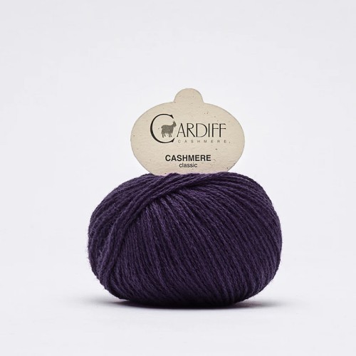 Włóczka Cardiff Cashmere Classic 750 / image / porzeczka